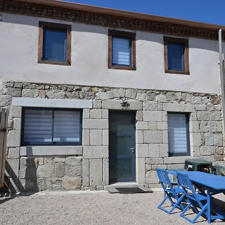 La Petite Maison Du Chateau Apartment